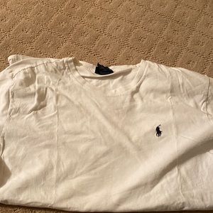 Men’s white polo tshirt size M